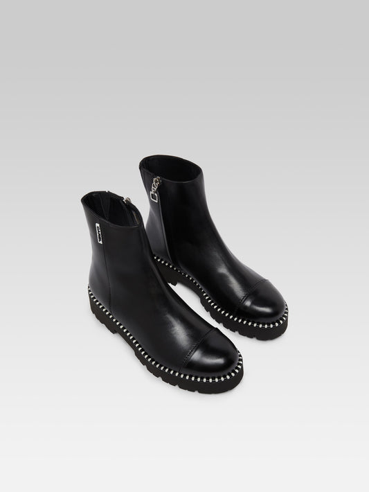 Chouchou - Black leather and glossy leather ankle boots with stitching - Image number 4