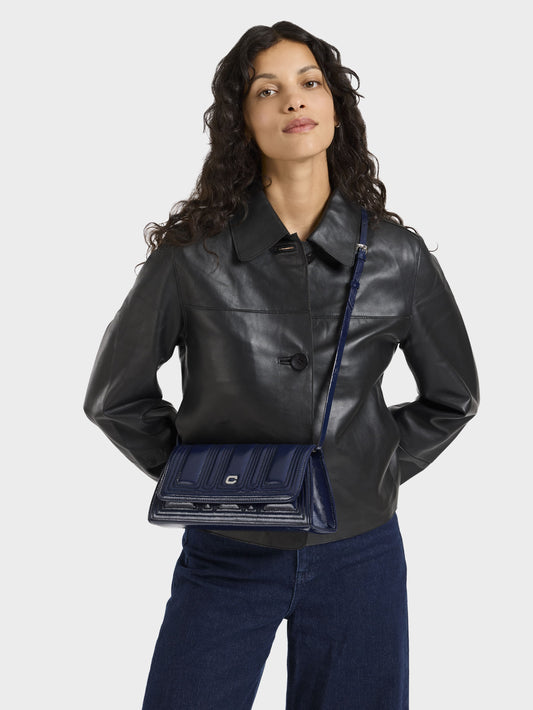 Madeleine - Navy blue patent leather shoulder bag with black stitching - Image number 3