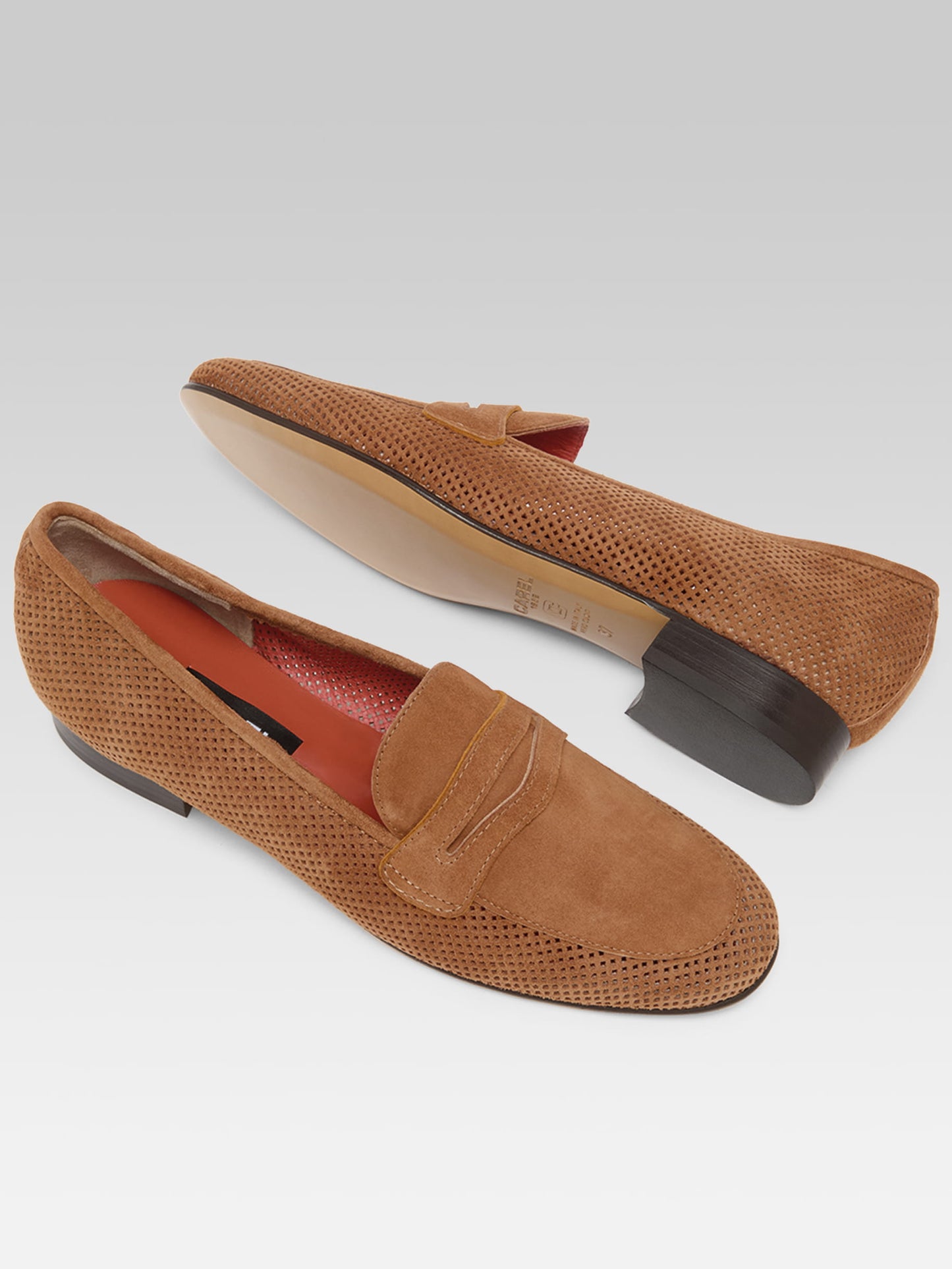 2100 - Cognac perforated suede leather loafers