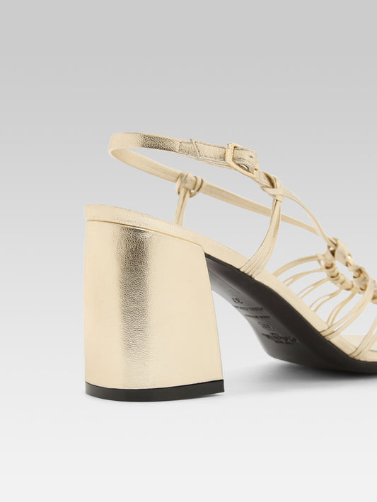 Ipanema - Sandales cuir laminé platine - Image numéro 5