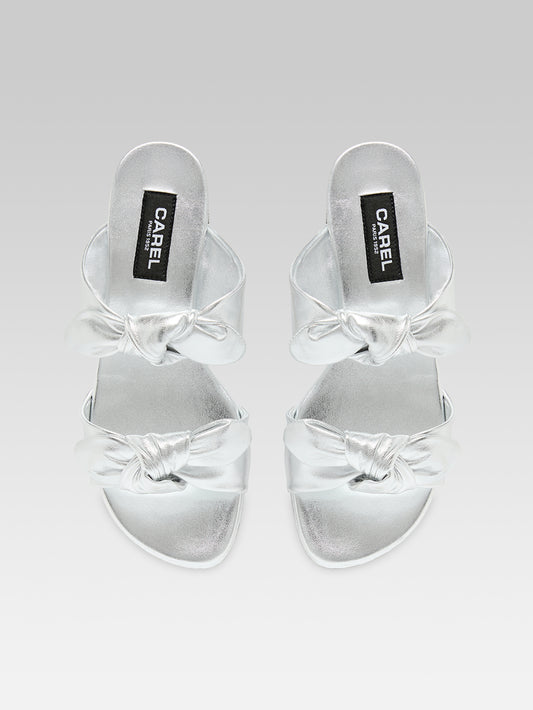 Bikini - Mules cuir argent - Image numéro 4