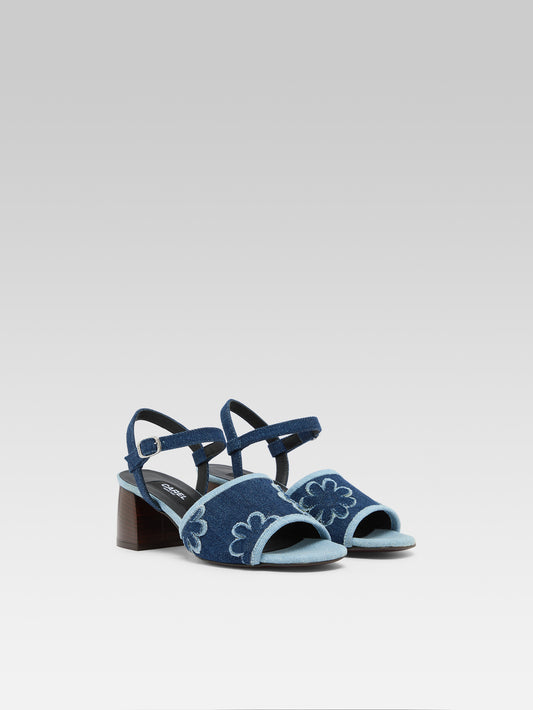 Adriana - Sandales tissu bi-jeans à fleurs - Image numéro 2