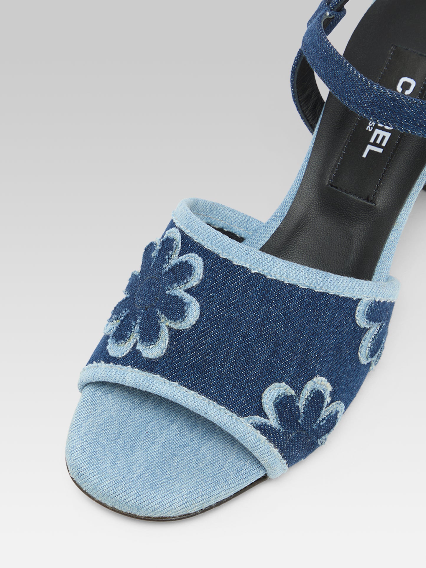 Adriana - Sandales tissu bi-jeans à fleurs