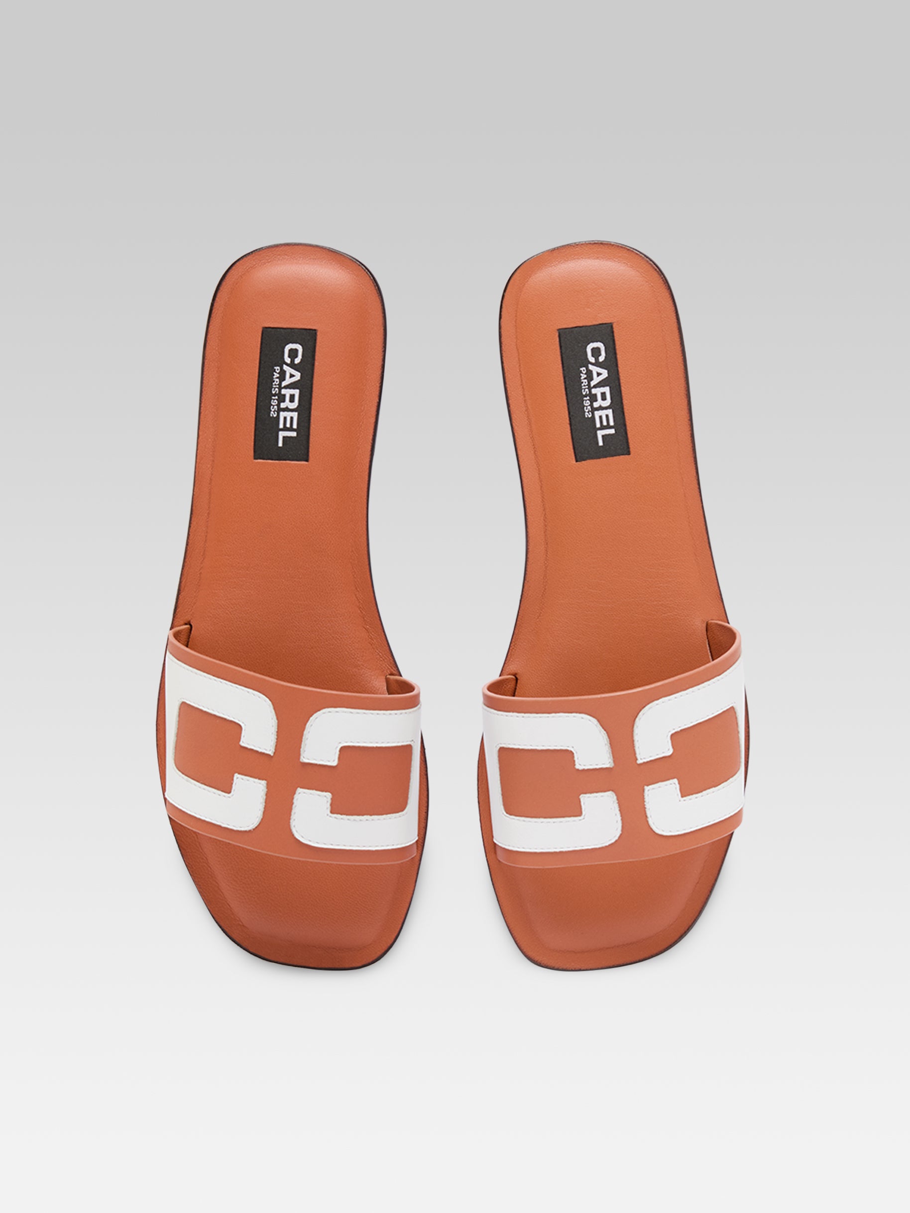 Brasilia - Mules plates cuir orange et blanc - Image numéro 4