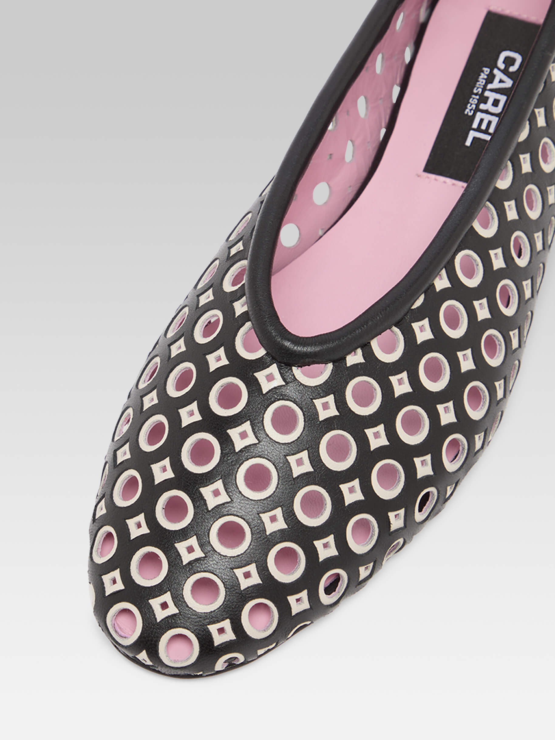 Soleil - Black and ivory perforated leather ballet flats - Image number 4