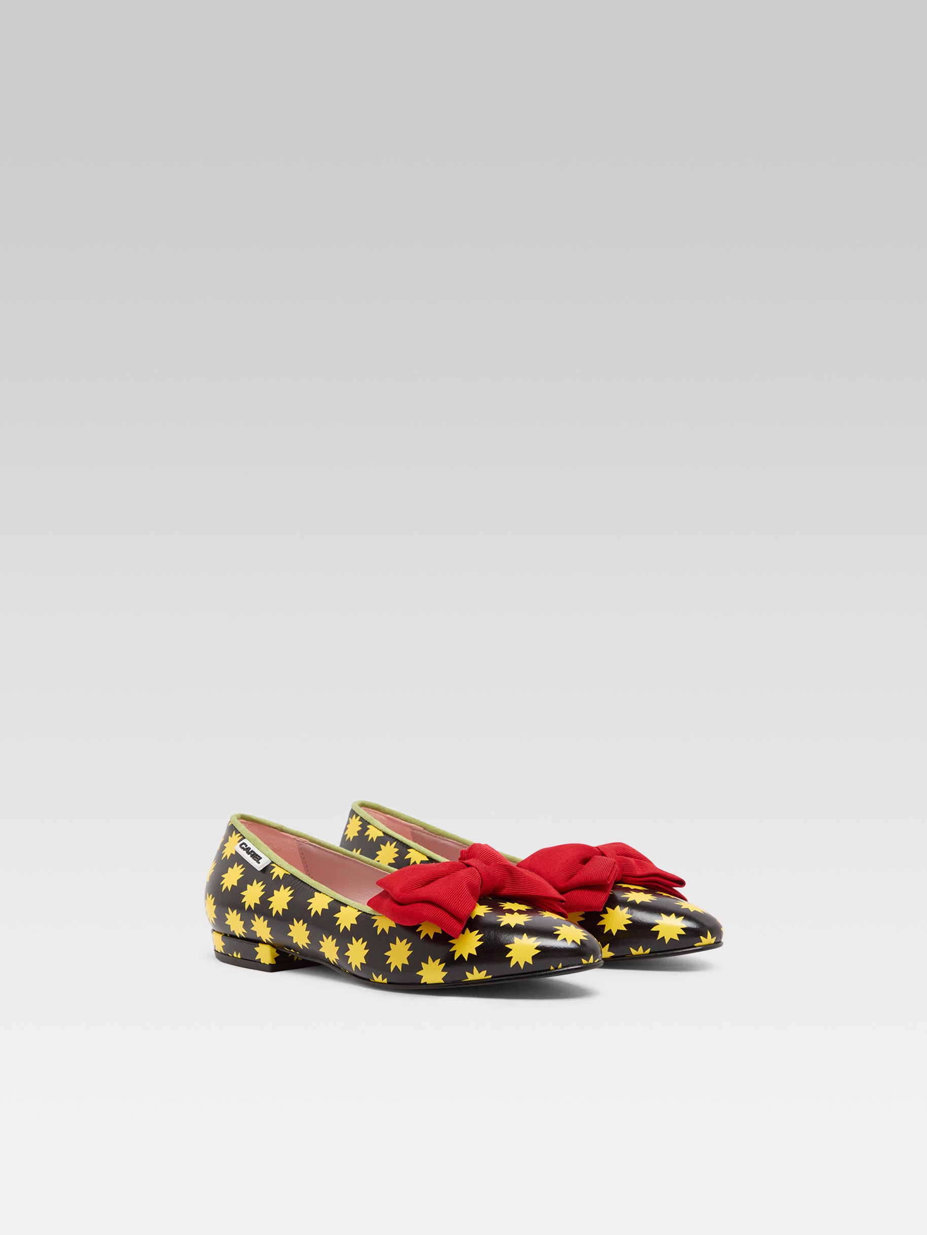 Star M - Black leather ballet flats with yellow stars and a red bow - Image number 3