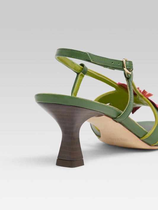 Acai - Green leather heeled sandals with pink flower - Image number 4