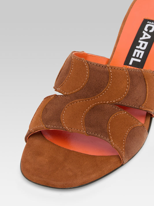 Mare - Mules cuir velours cognac - Image numéro 3