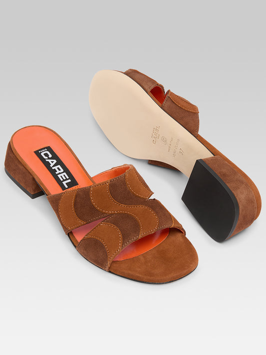 Mare - Mules cuir velours cognac - Image numéro 5