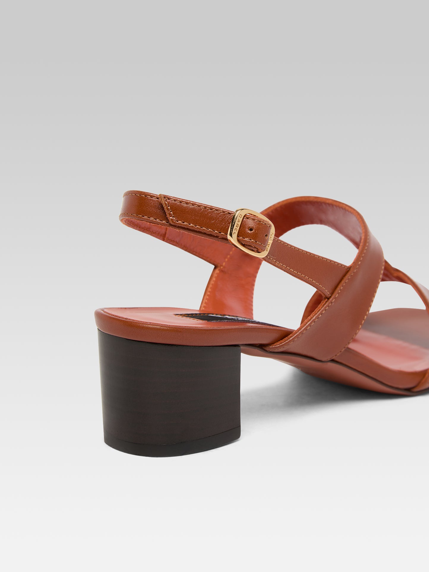 Romy - Sandales à talon cuir cognac
