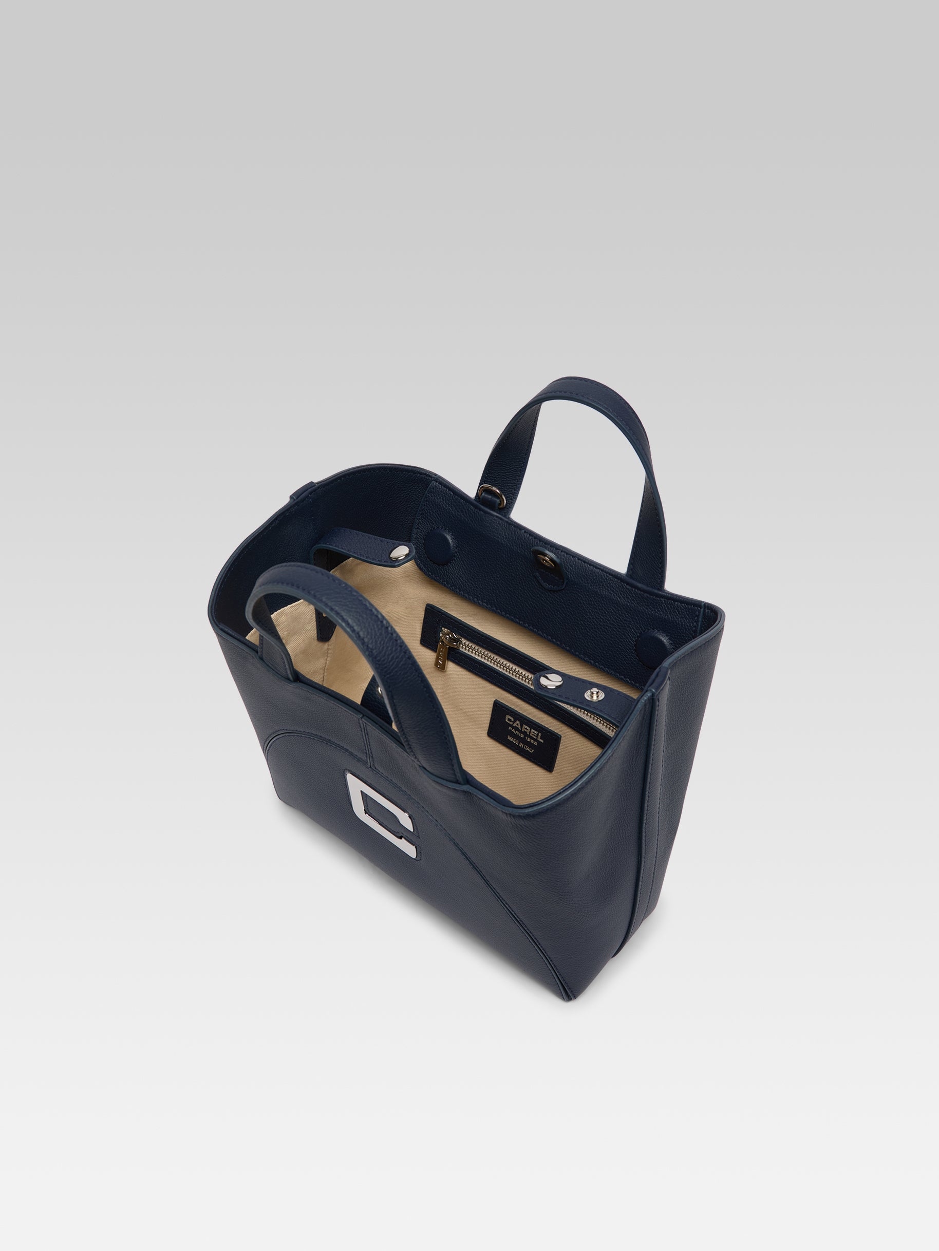 Clem - Mini sac cabas cuir grainé bleu marine upcyclé - Image numéro 4