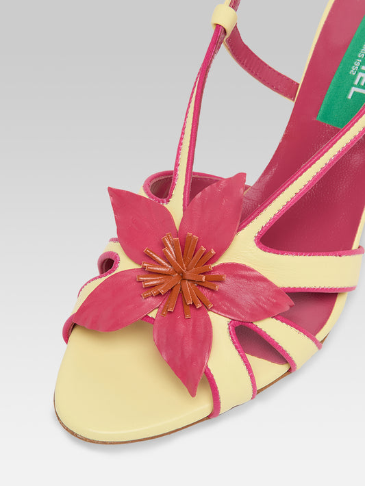 Acai - Lemon leather heeled sandals with rose flower - Image number 3
