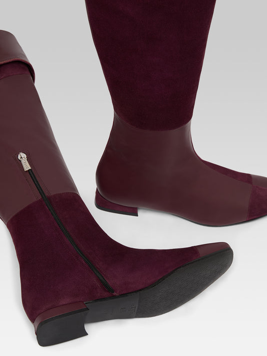Simona - Cuissardes en cuir et cuir velours aubergine - Image numéro 5