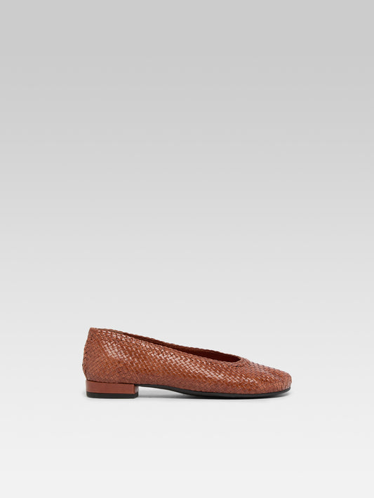 Cassis - Brown braided leather ballet flats