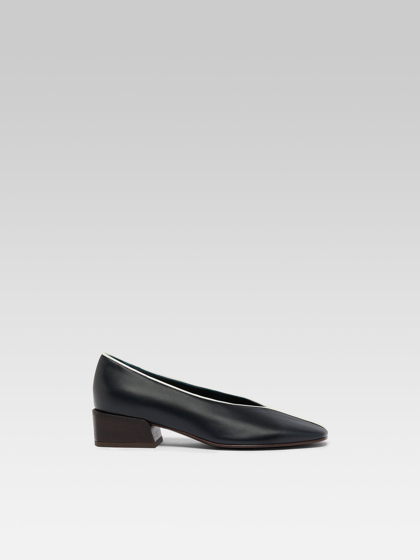 Giulia - Ballerines cuir marine et verni ivoire