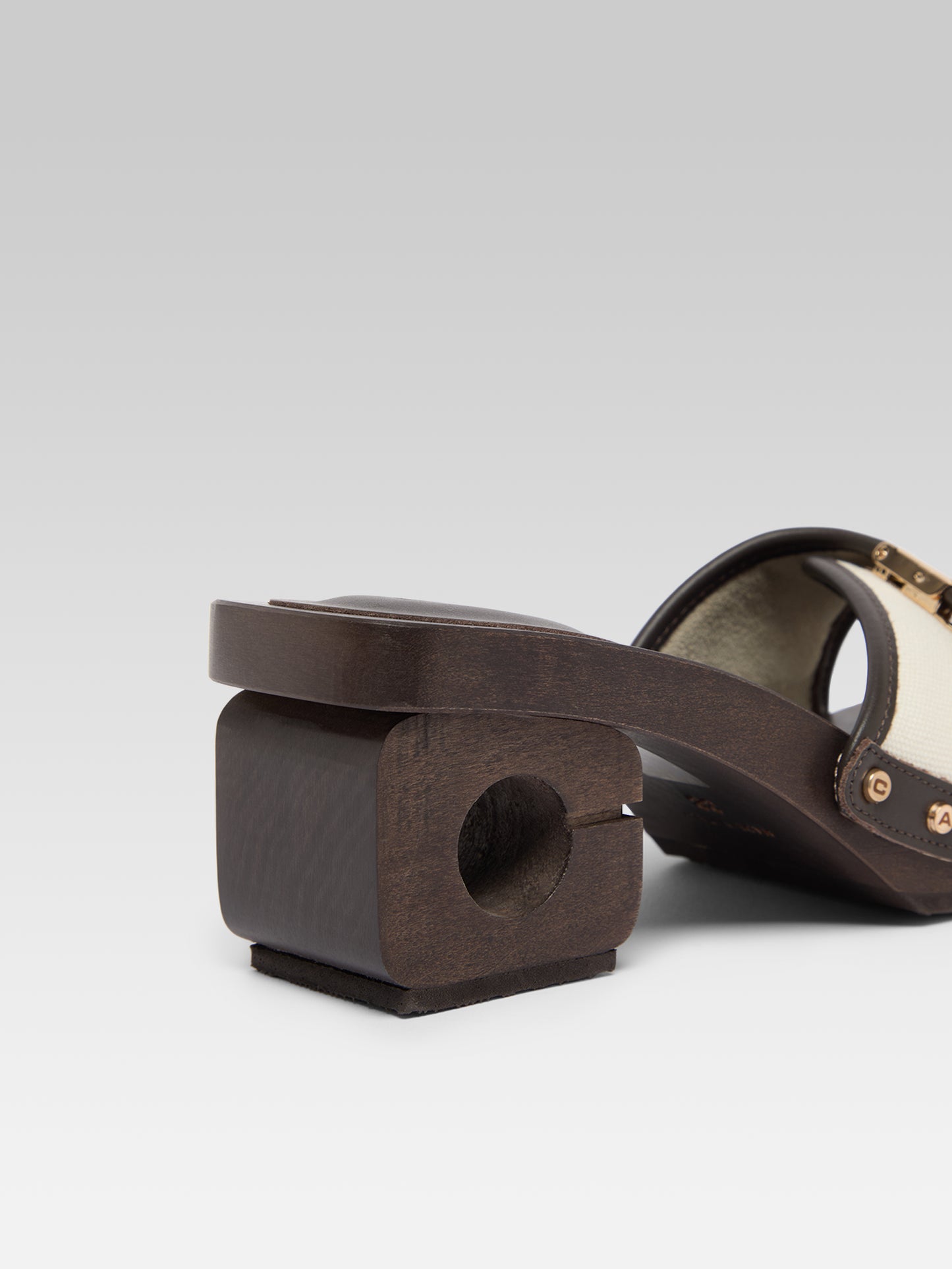 Pescarel - Brown leather and beige canvas clogs
