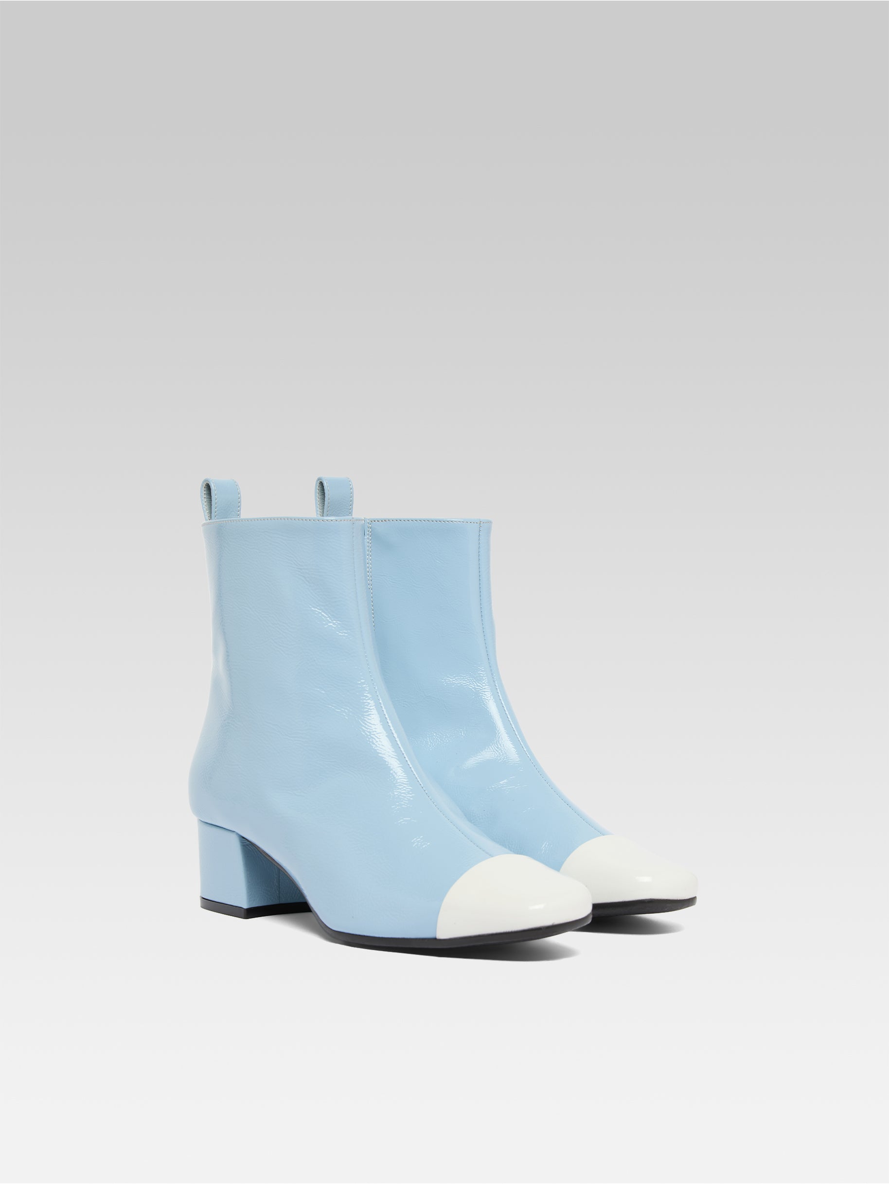 Estime - Bottines cuir verni bleu ciel et ivoire - Image numéro 2
