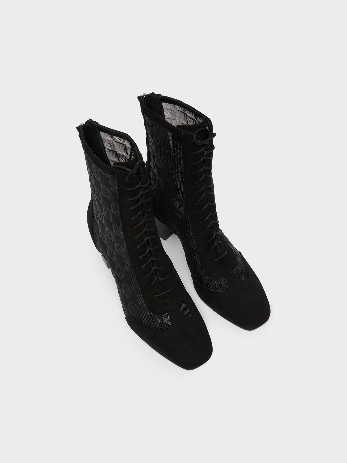 Colette - Bottines à lacets cuir velours noir et résille embossée - Image numéro 4