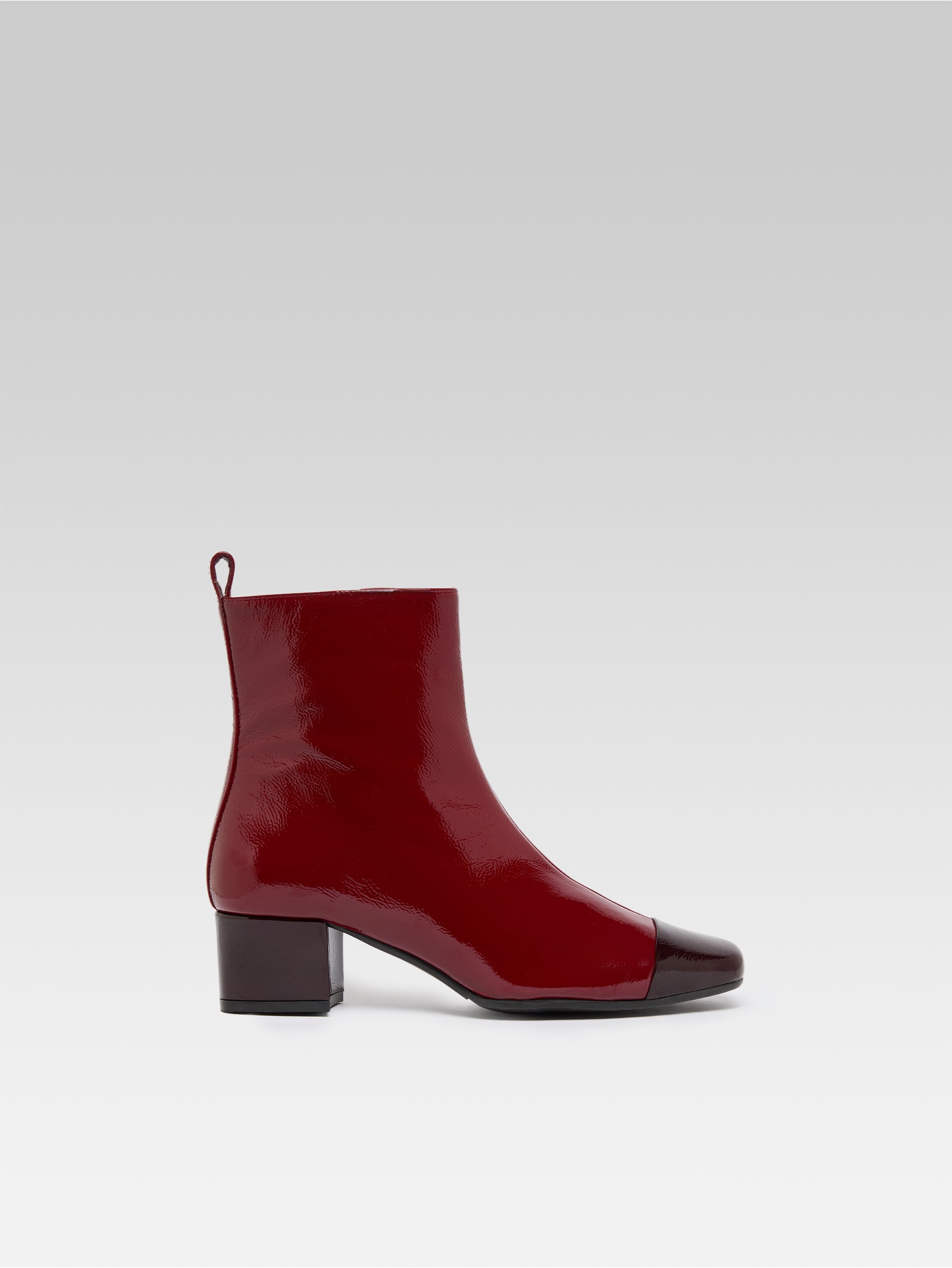 Estime - Two-tone burgundy patent leather ankle boots