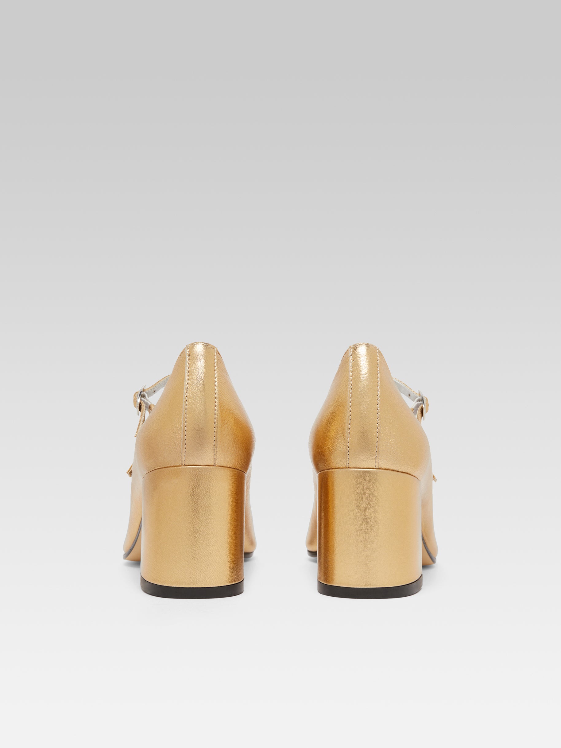 Alice - Gold laminated leather Mary Janes pumps - Image number 5