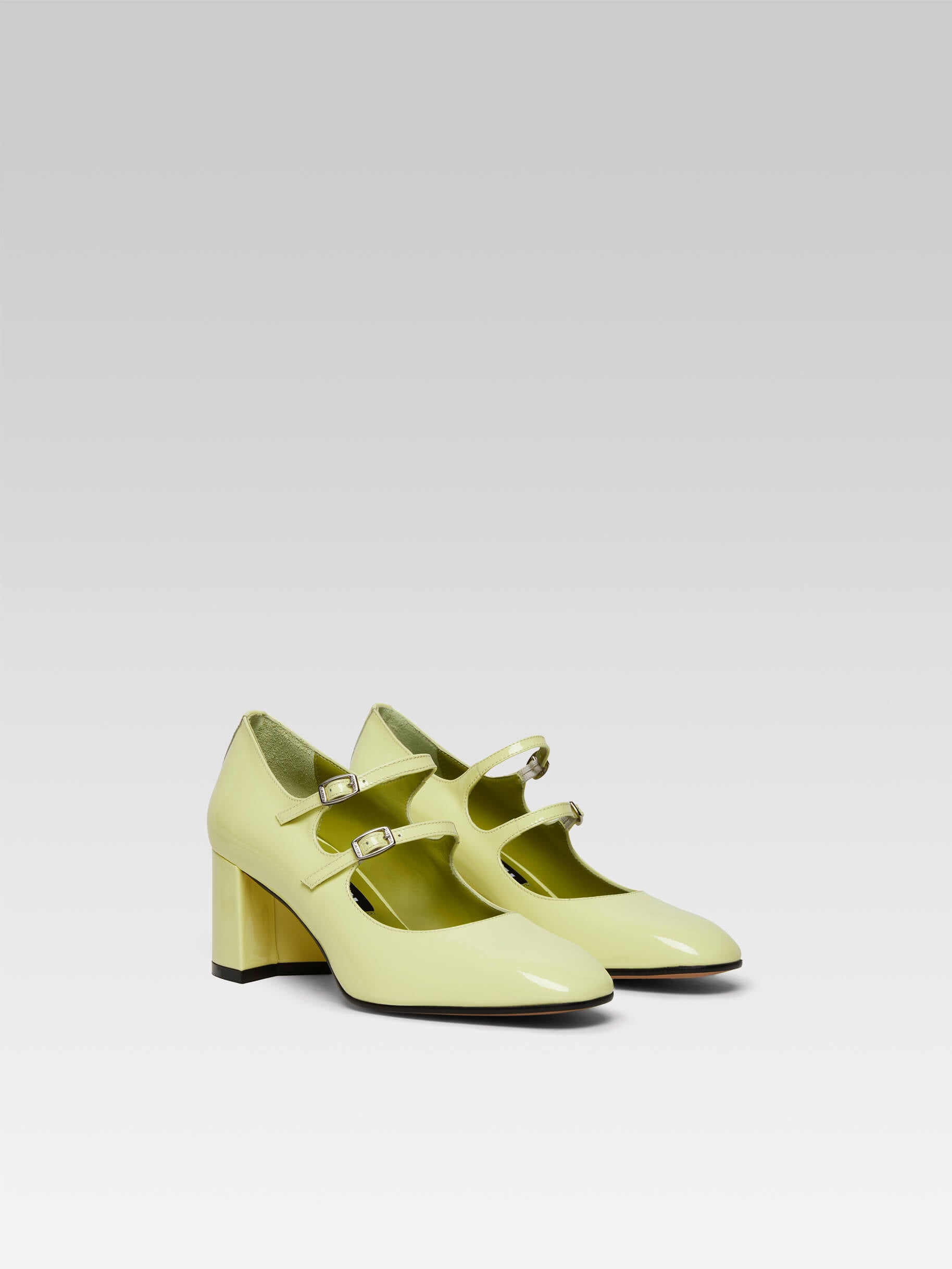 Alice - Escarpins babies cuir verni citron - Image numéro 4