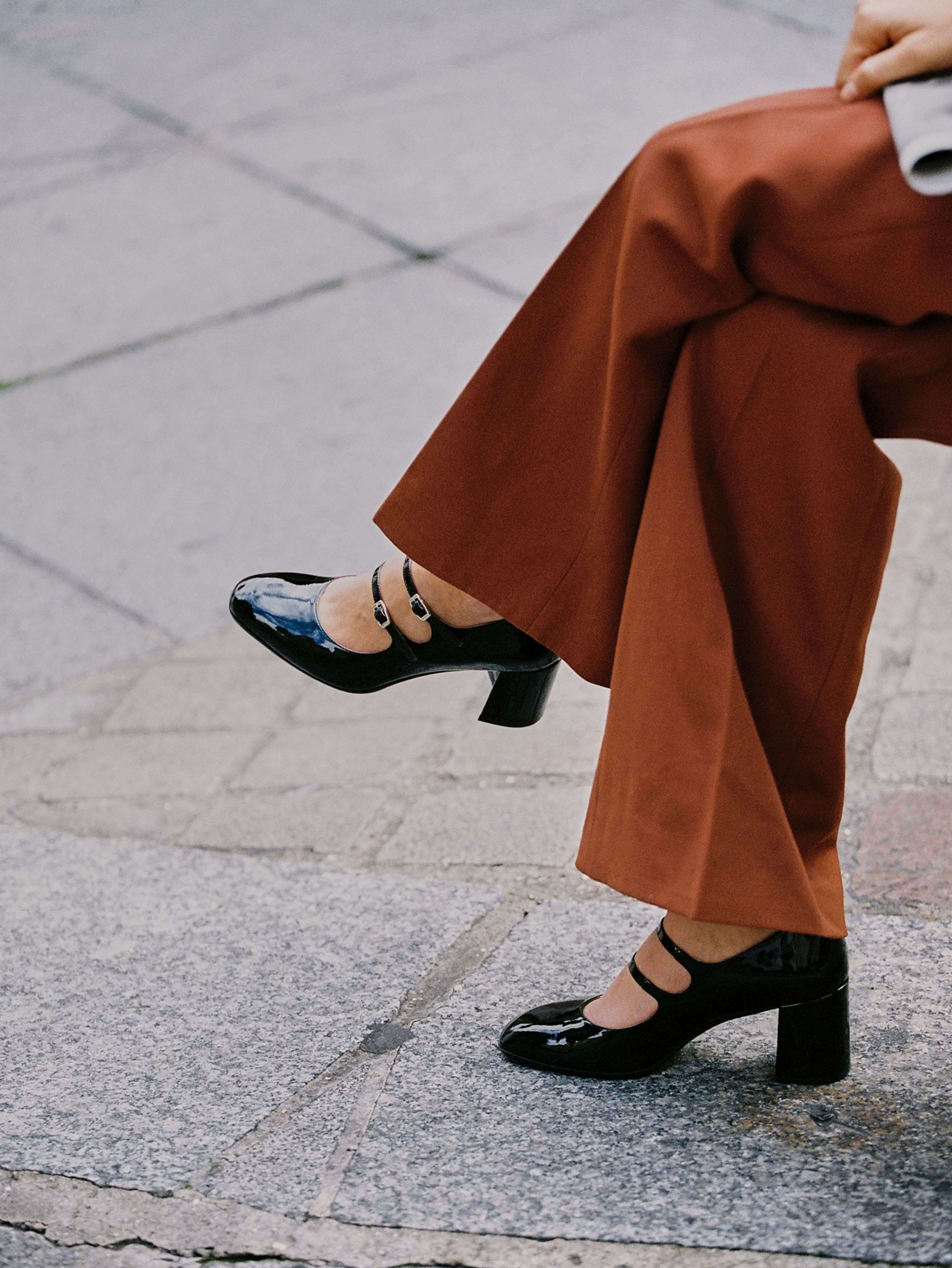 Mary Jane Shoes | Carel Paris 