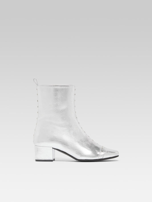 Audrey  - Silver laminated leather ankle boots with studs