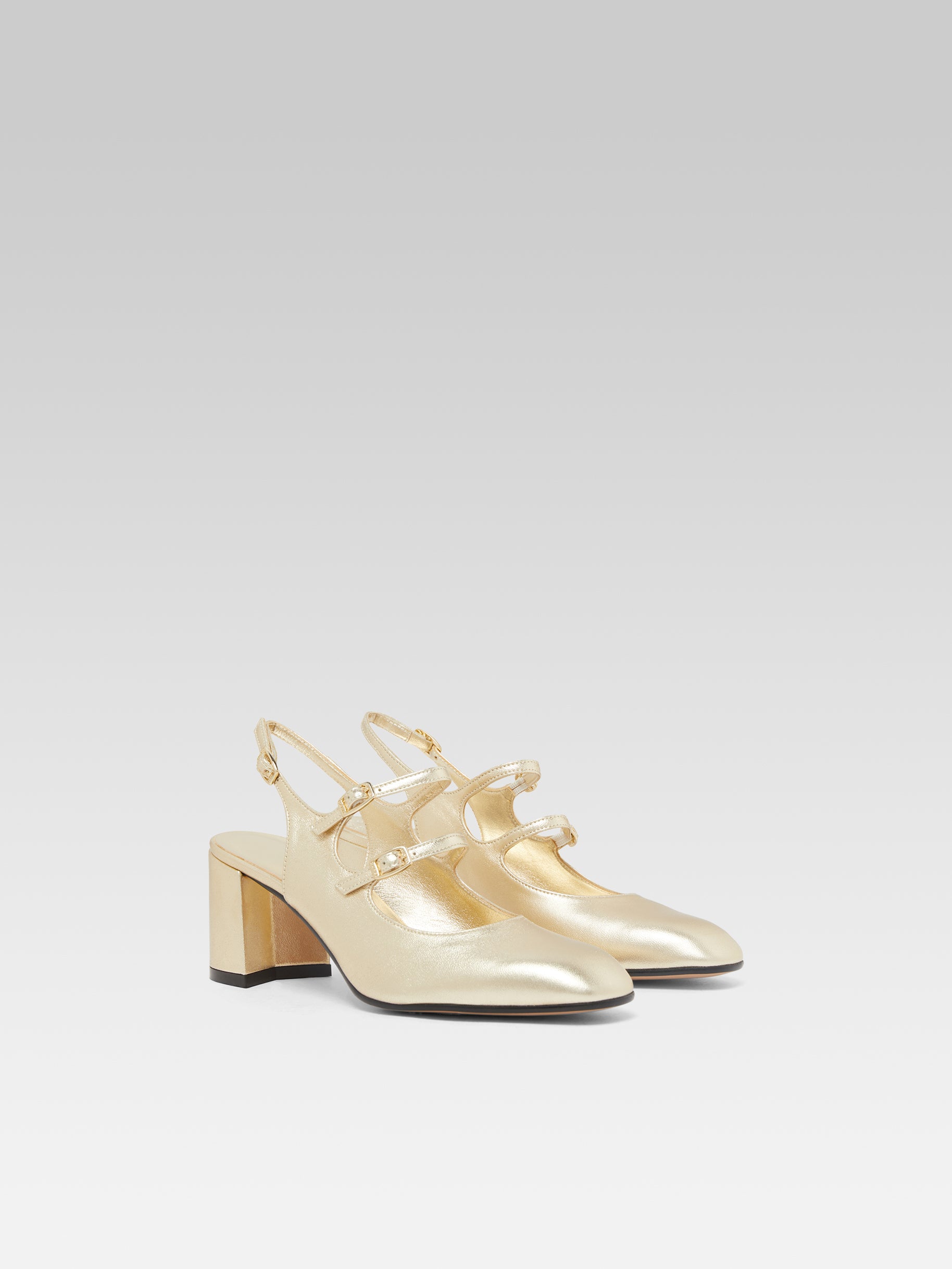 Banana - Mary Janes slingback platinum laminated leather | Carel Paris