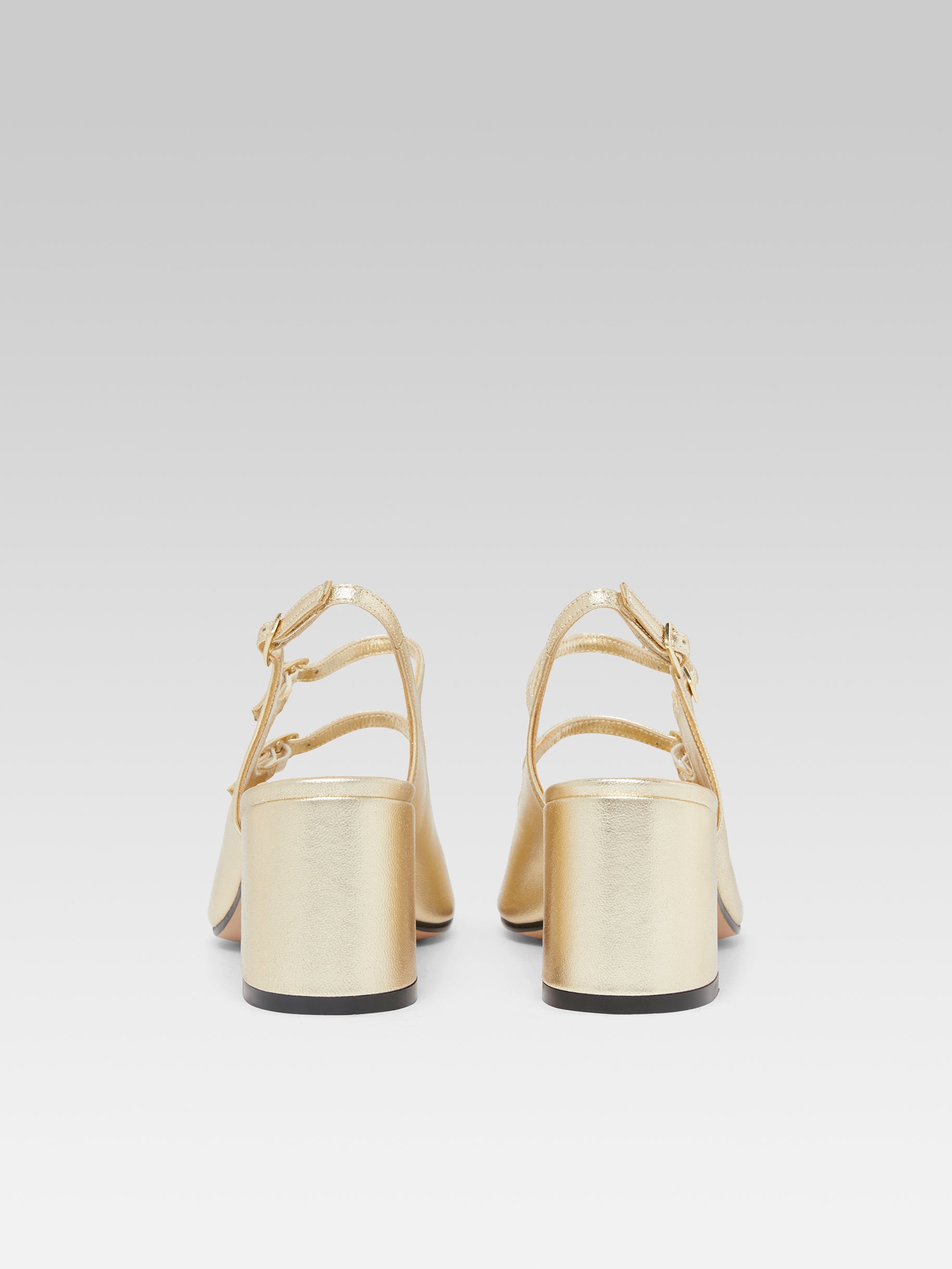 パンプス Banana Pumps - Carel - Platine - Leather Banana - Platinum laminated leather slingback Mary Janes