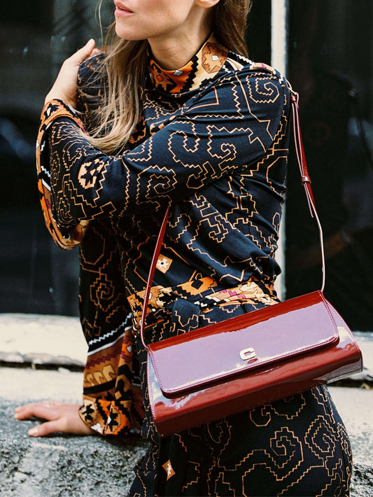 Madeleine - Burgundy patent leather shoulder bag - Image number 6