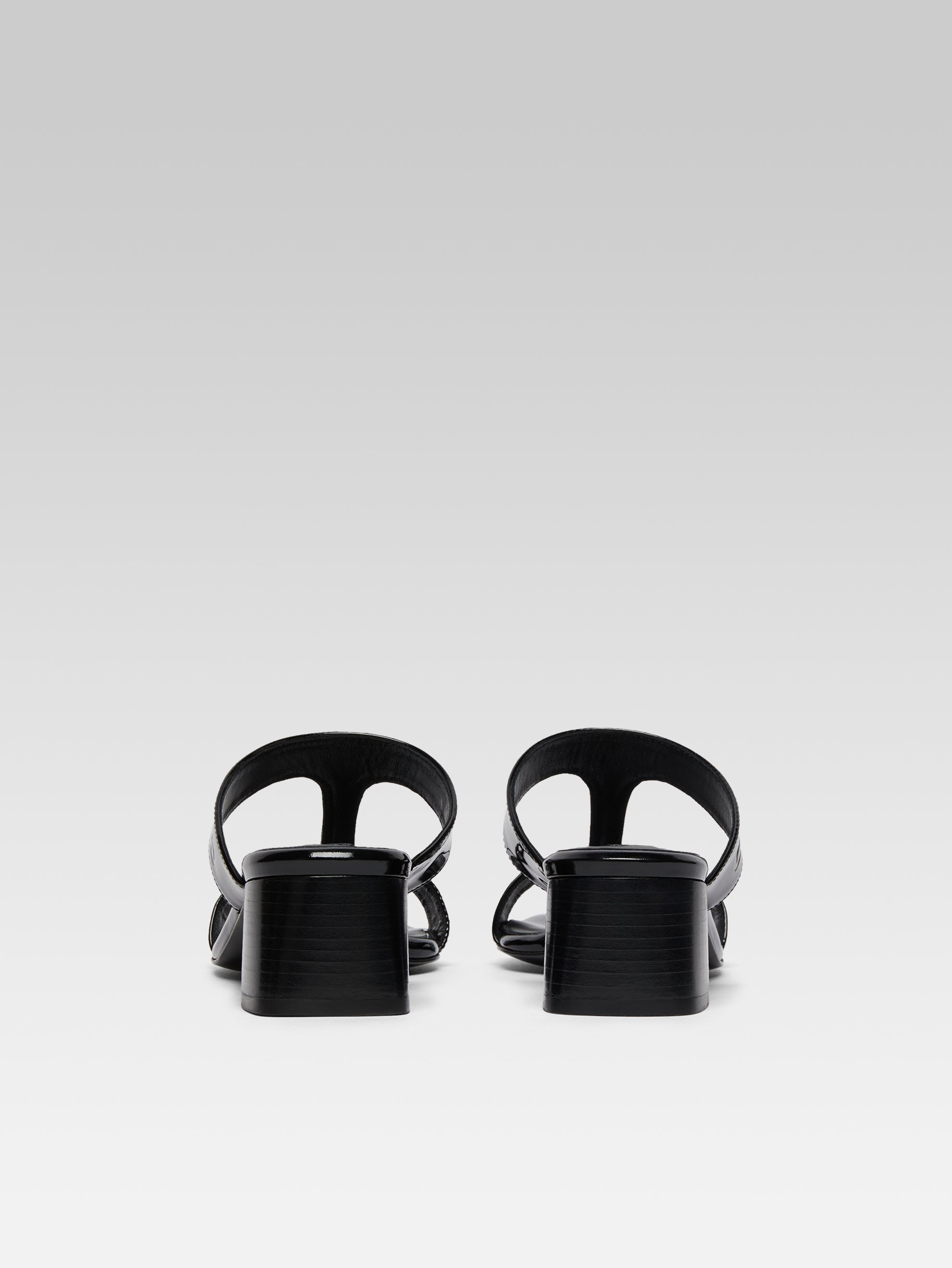Isis - Mules cuir verni noir - Image numéro 5
