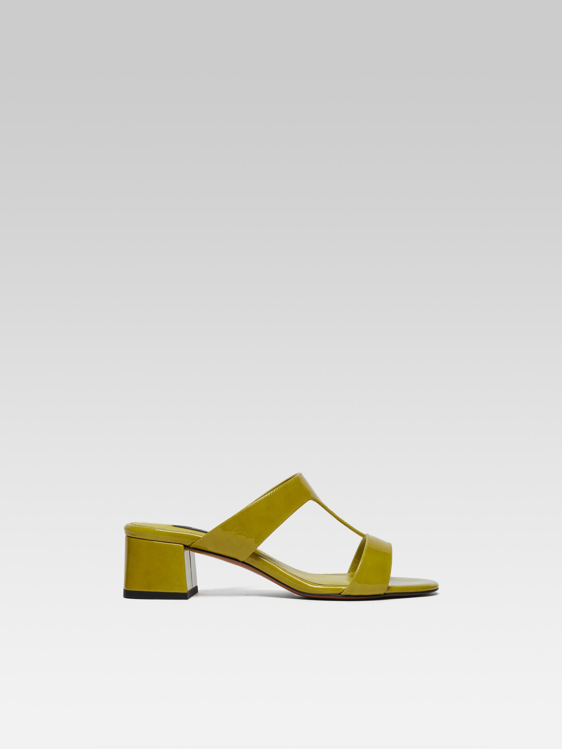 Isis - Mules cuir verni vert citron