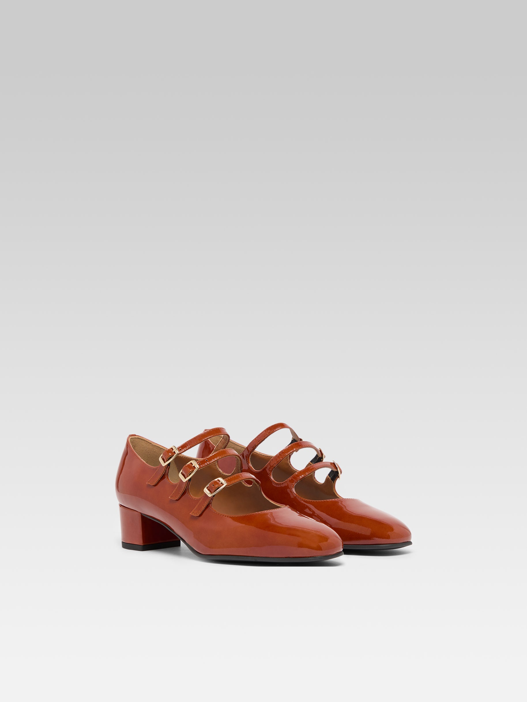 Kina - Escarpins babies cuir verni caramel - Image numéro 2
