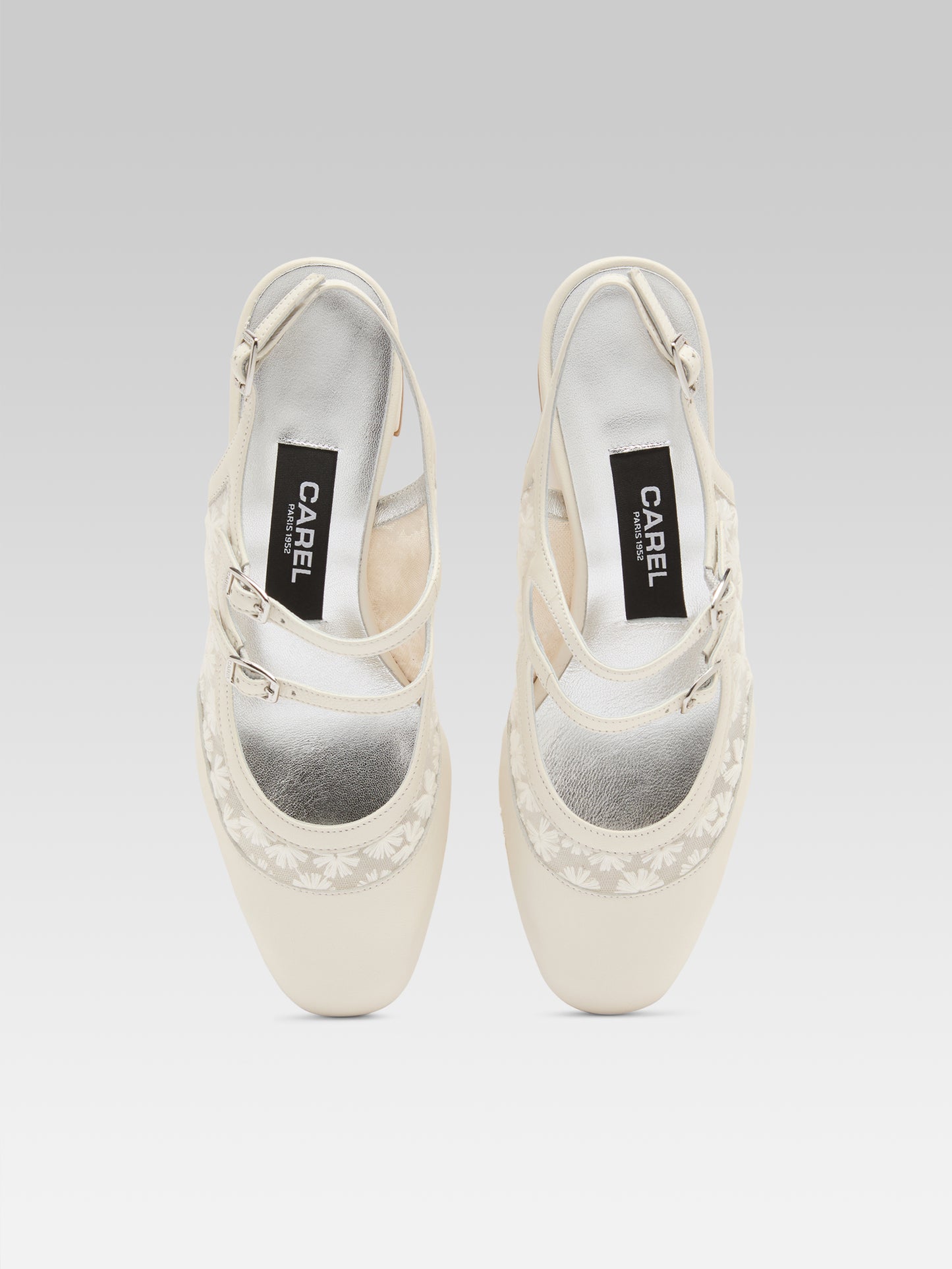 Banana - Babies slingback cuir ivoire et dentelle à fleurs upcyclée 
