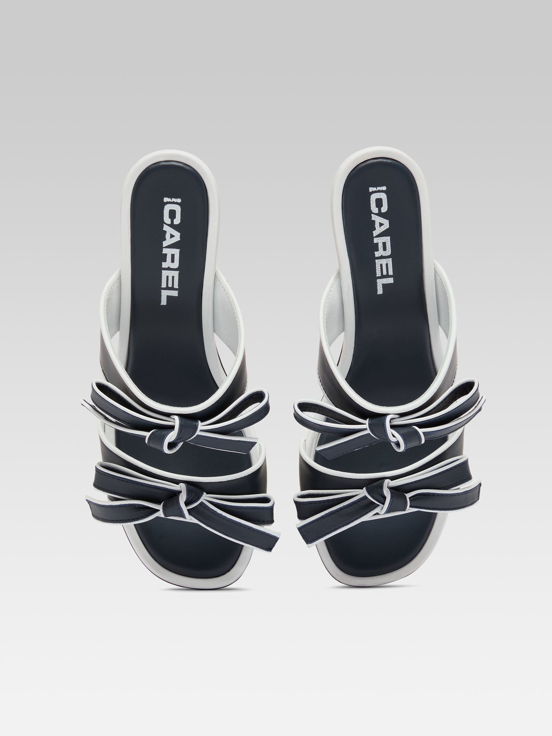 Laranja - Navy blue and white leather mules - Image number 5