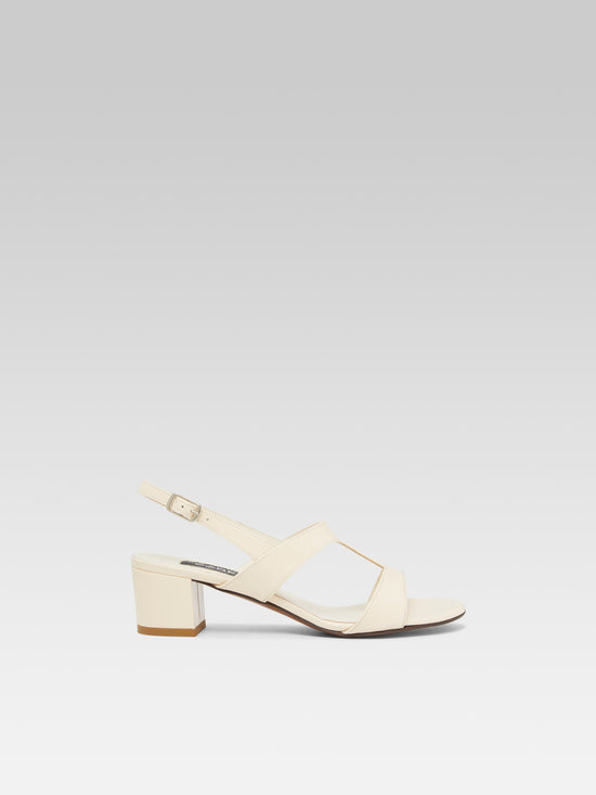 carel Romy - Sandales slingback cuir verni nude