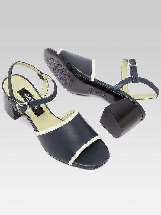 Adriana - Sandales cuir marine et ivoire - Image numéro 6