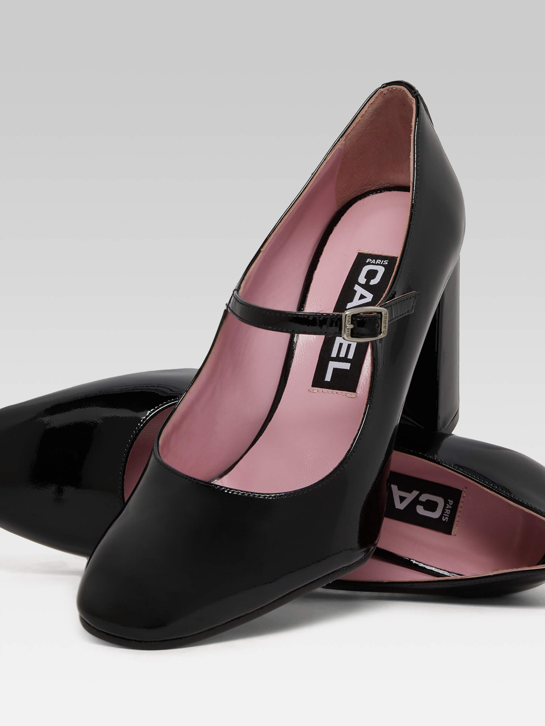 Sacha Black patent leather Mary Janes pumps Carel Paris
