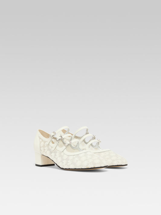 Kina - Escarpins babies cuir ivoire et dentelle à fleurs upcyclée - Image numéro 2