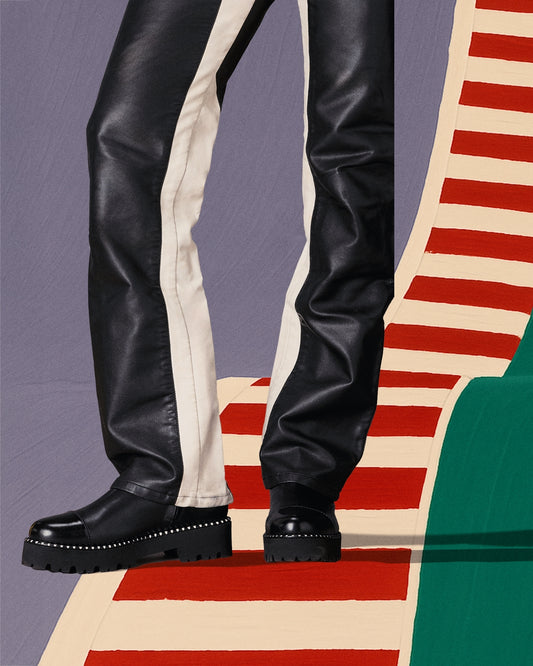 Chouchou - Black leather and glossy leather ankle boots with stitching - Image number 3