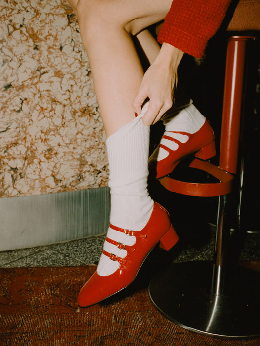 Kina - Escarpins babies cuir verni rouge - Image numéro 10