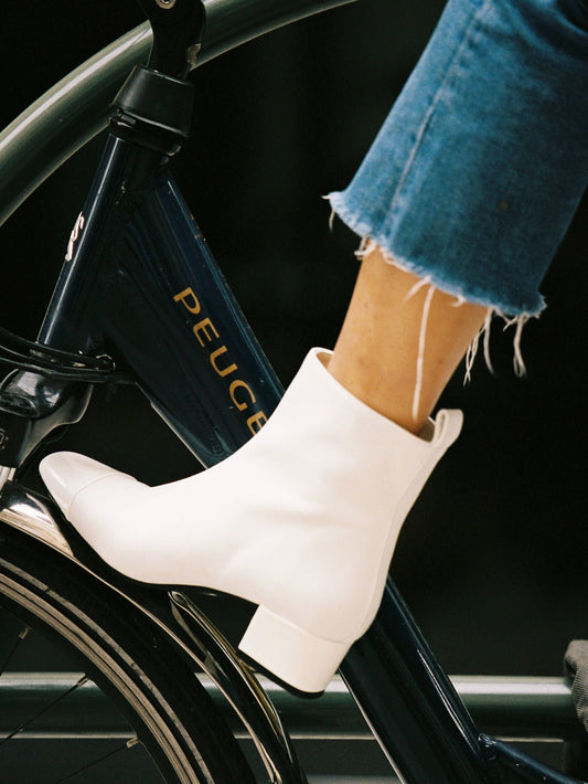 Estime - White leather and patent leather ankle boots - Image number 6