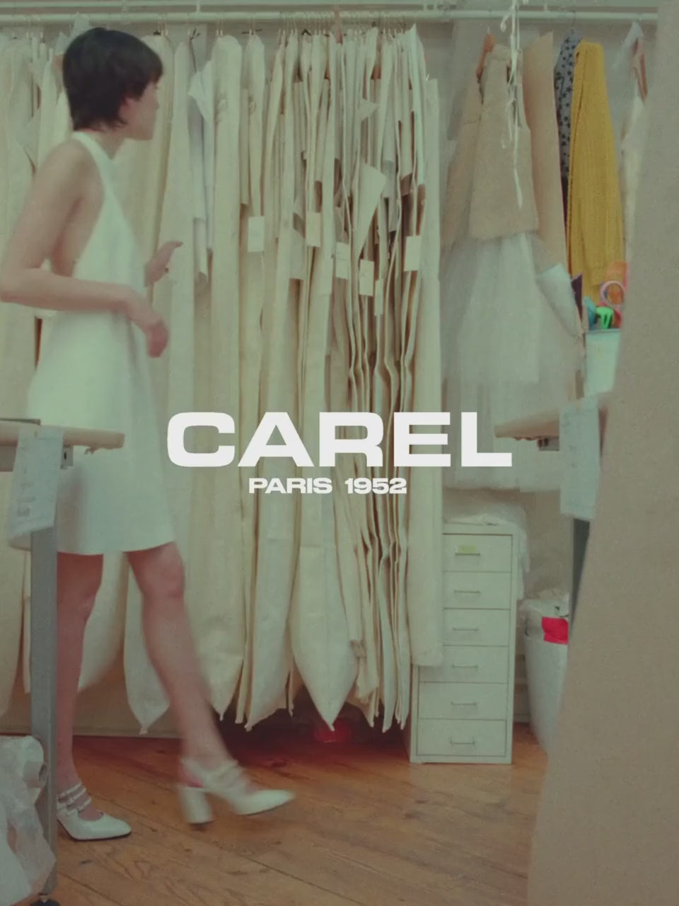 Promise - Ivory patent leather slingback Mary Janes - Image number 3